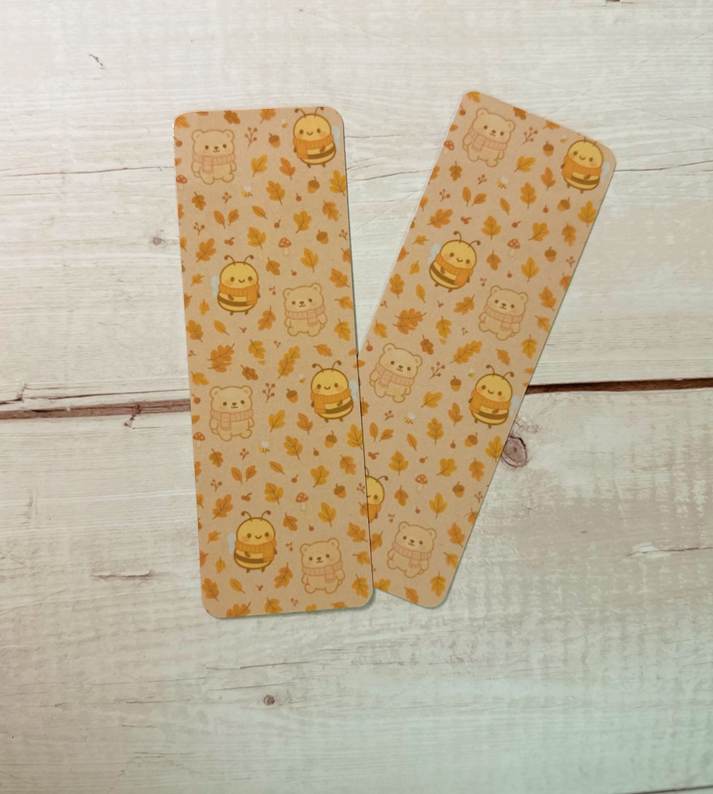 Snug Bee & Theo Autumn Pattern Bookmark