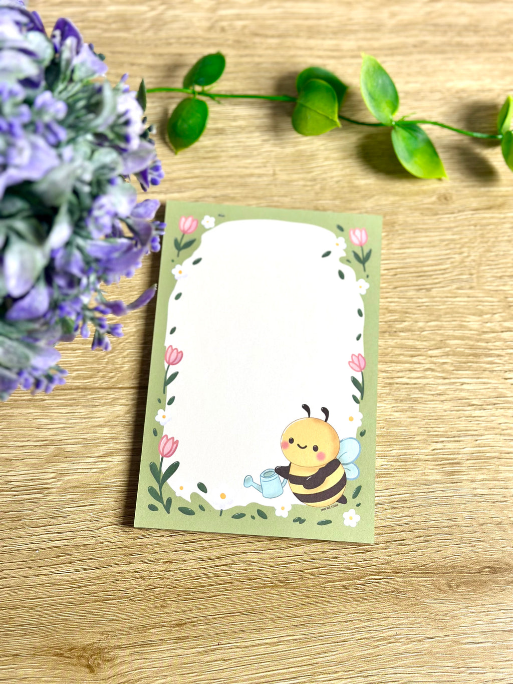 Spring Buzz Notepad